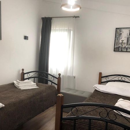 Verona Apartment Dushet'i エクステリア 写真