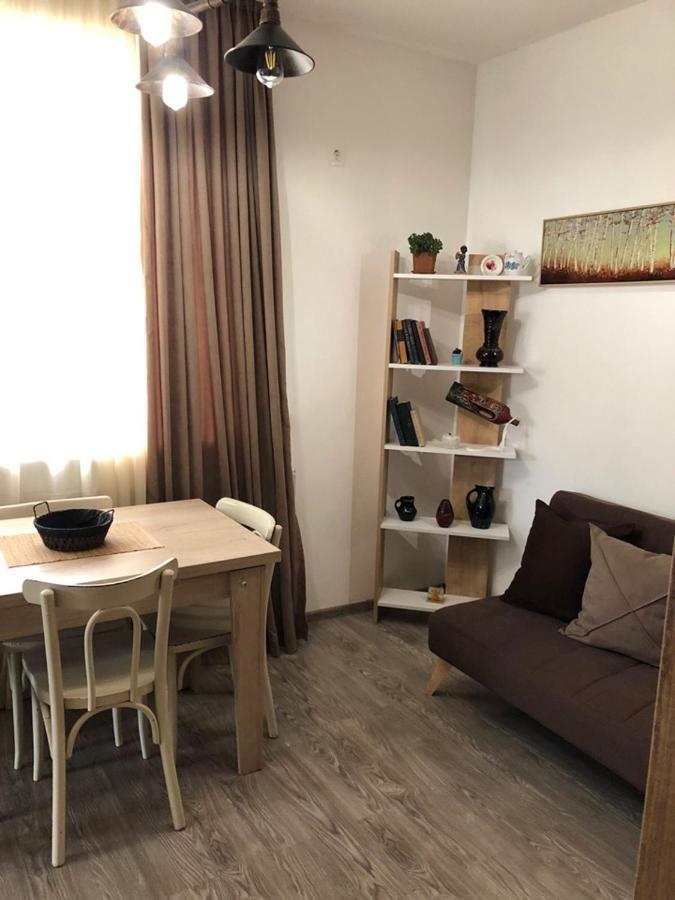 Verona Apartment Dushet'i エクステリア 写真