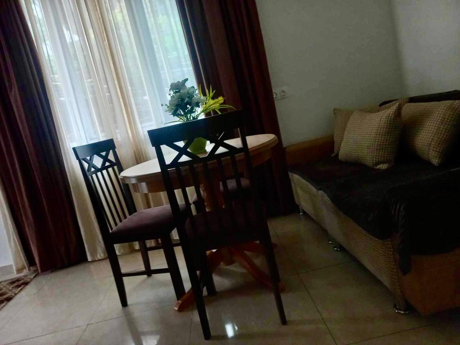 Verona Apartment Dushet'i エクステリア 写真