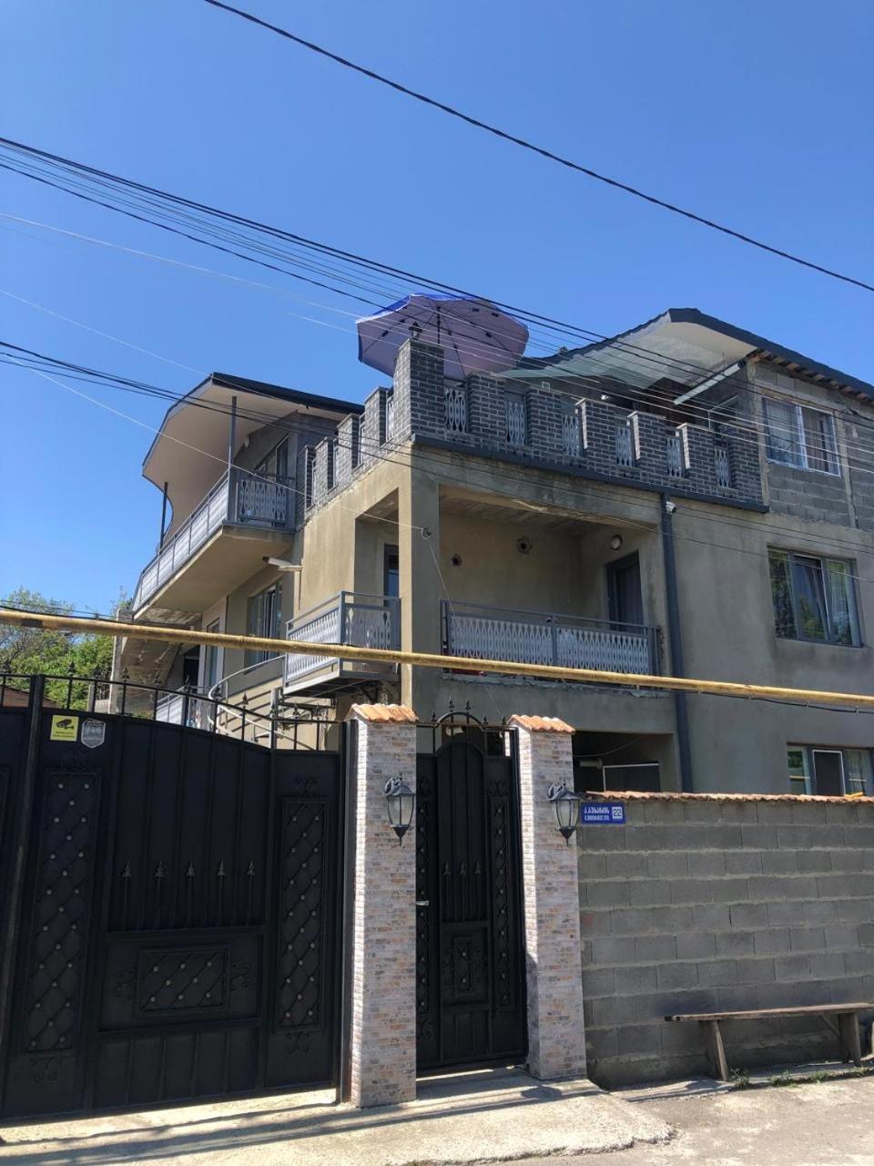 Verona Apartment Dushet'i エクステリア 写真